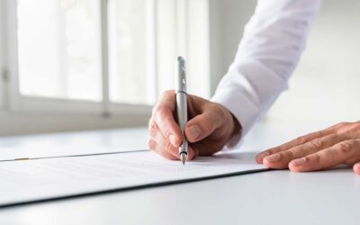 Contrato de Encargado de Tratamiento: cuándo es obligatorio, qué incluye y cómo firmarlo